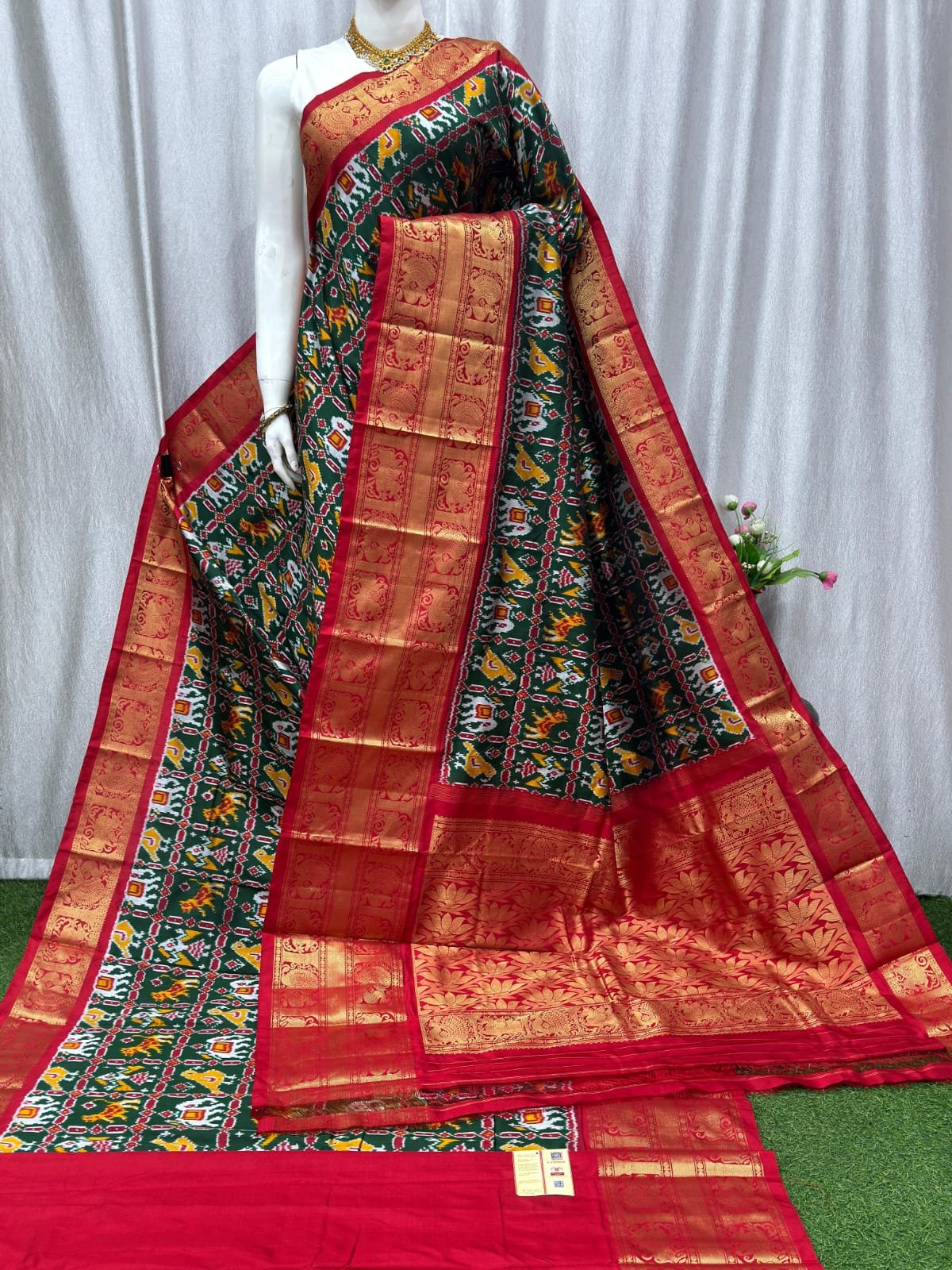 Kanchi Border Ikat - PASKN08-KBRPISEDC-14