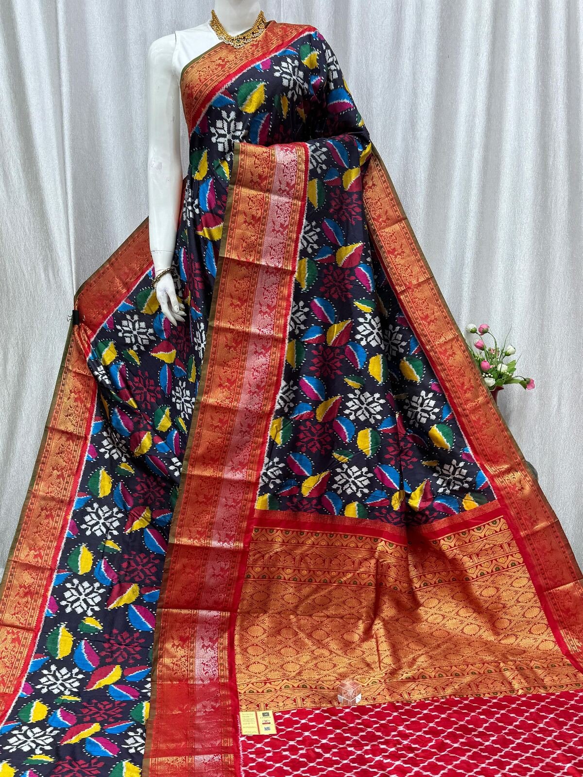 Kanchi Border Ikat - PASKN19-KBRPISEDC-01